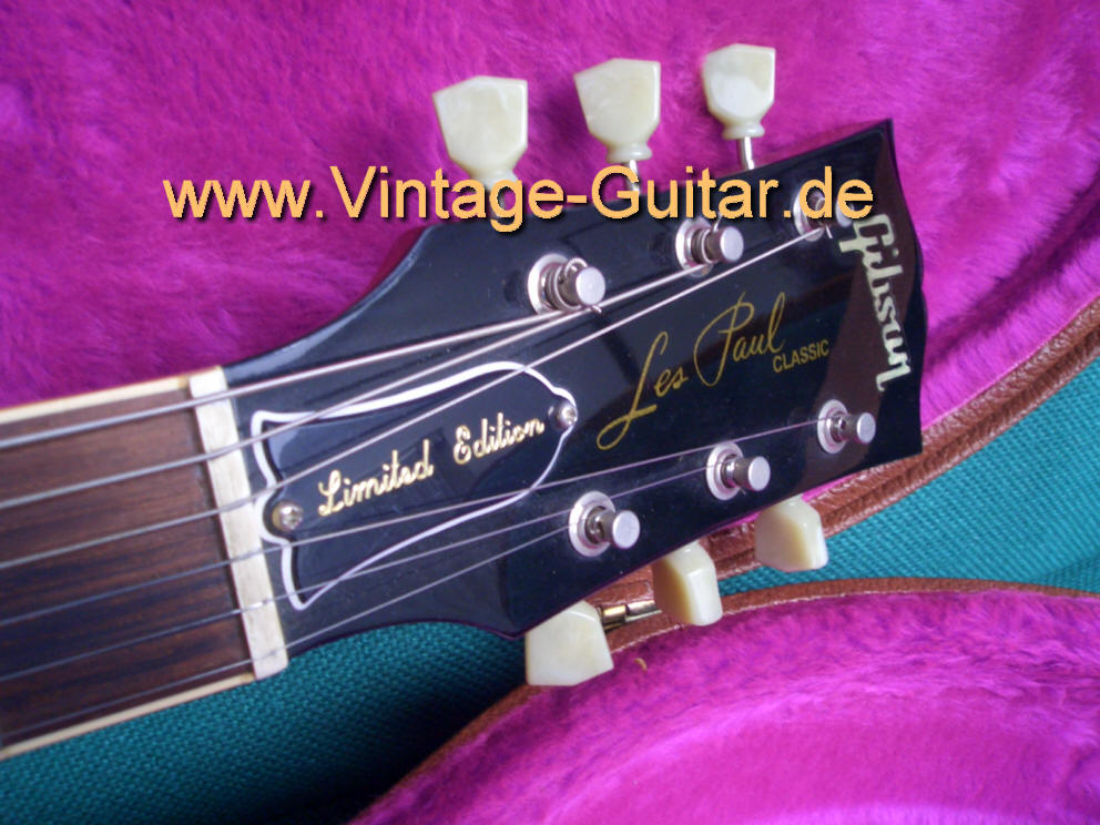 Gibson Les Paul Classic 80th birthday goldtop 3.jpg